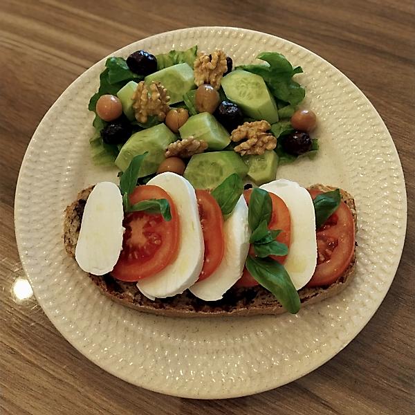 Mozerella Bruschetta