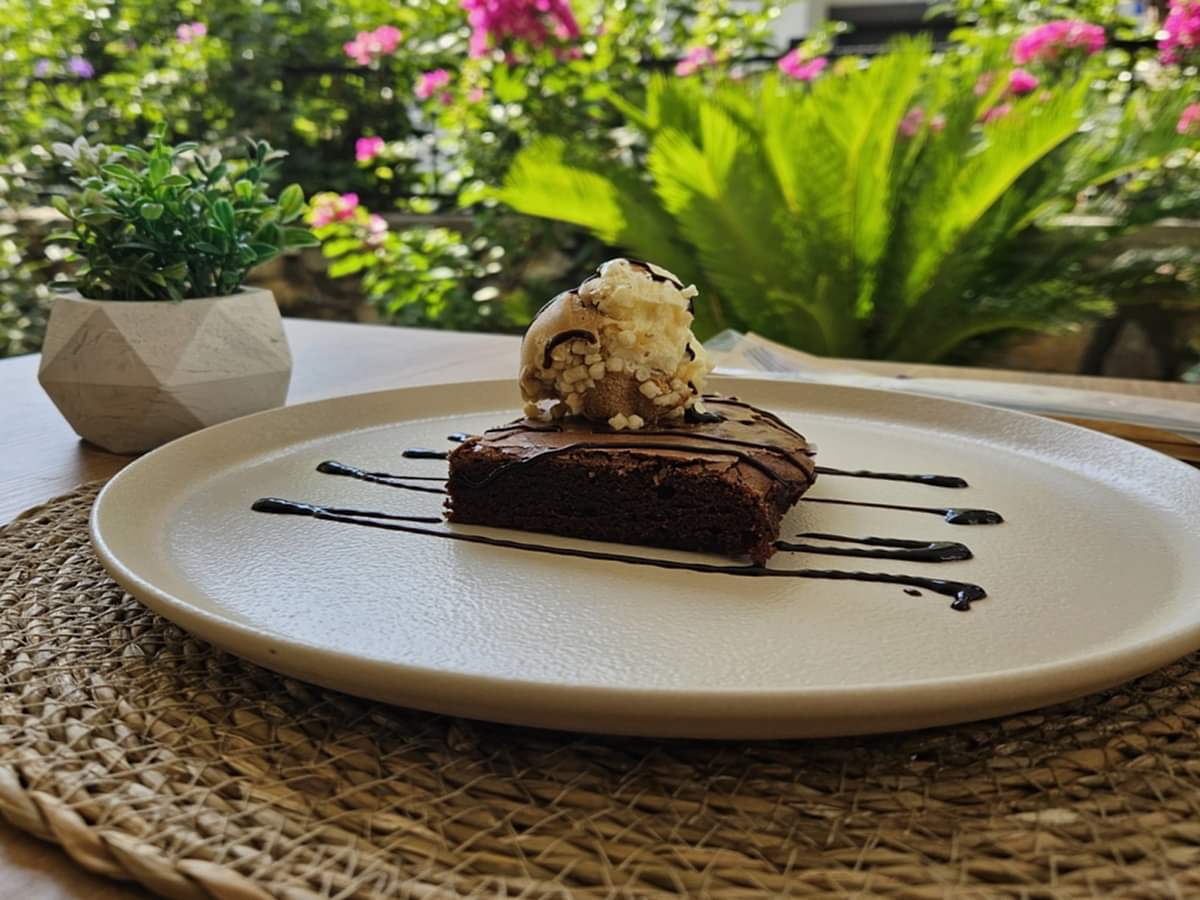 DafDaf Coffee’nin Dondurmalı Browniesi İle Her Lokmada Mutluluk